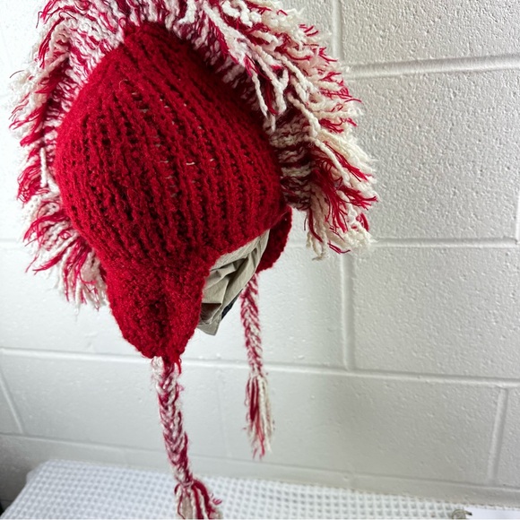 Yusu Tex 100% Alpaca Handmade Knitted Tassel Red White Beanie Mohawk Fringe - Picture 11 of 13